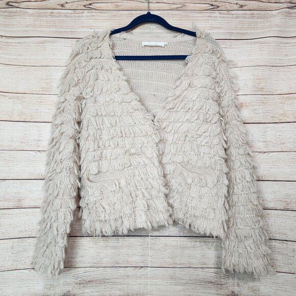 ASTR The Label Short Shaggy Loop Knit Cardigan Beige Sweater Size M Wool Blend - Picture 1 of 15
